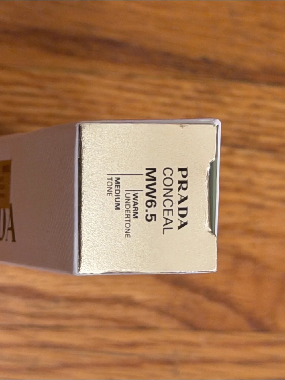 Prada Blurring Micro Correcting Concealer
